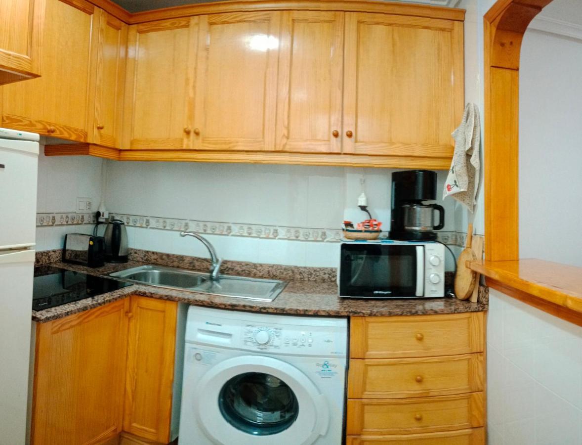 Estudio Wifi Bano 1 Sofa Cama Doble Piscina Playa 100Mts Торевьиа Экстерьер фото